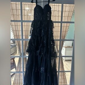 Black prom dress